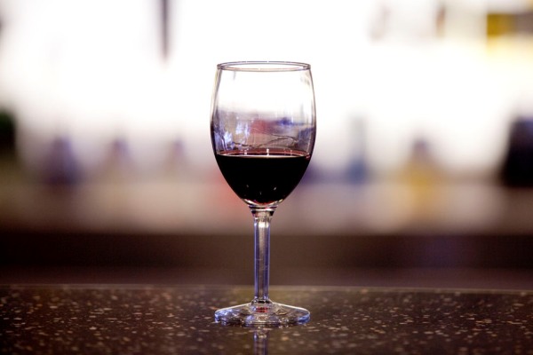 Wine (9.5%-13% alcohol):
100 ml glass